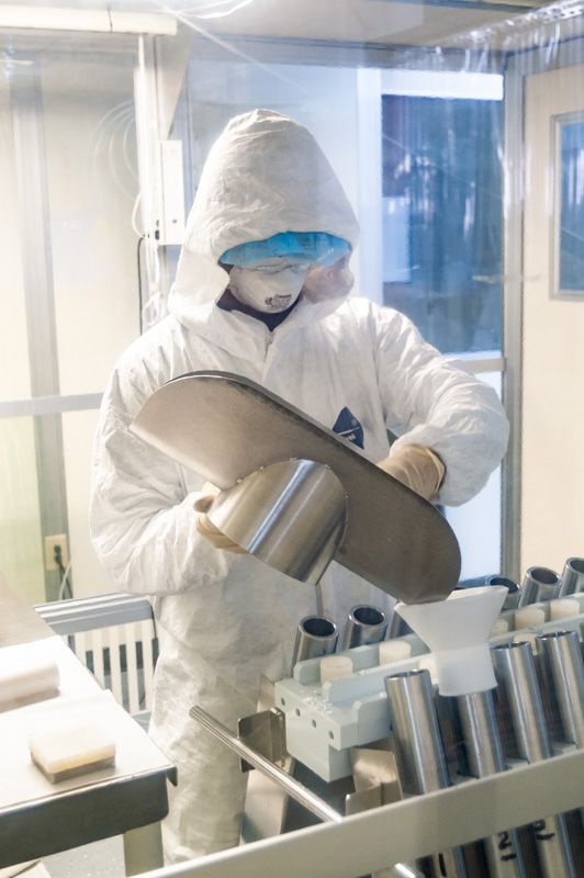 Class 1000 ISO 6 Clean Room